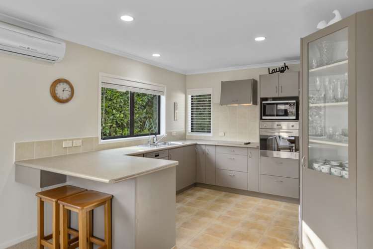 54 Village Park Drive Welcome Bay_3