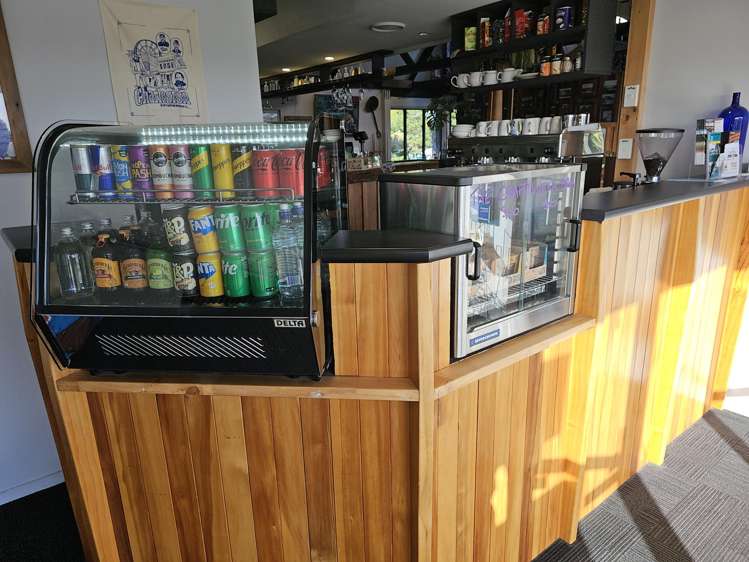 7370 State Highway 6 Charleston_9