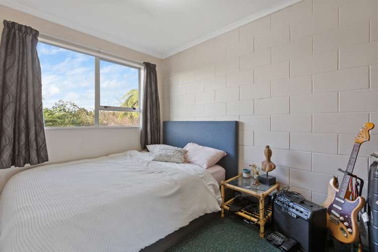 7 Fairview Place Westown_15