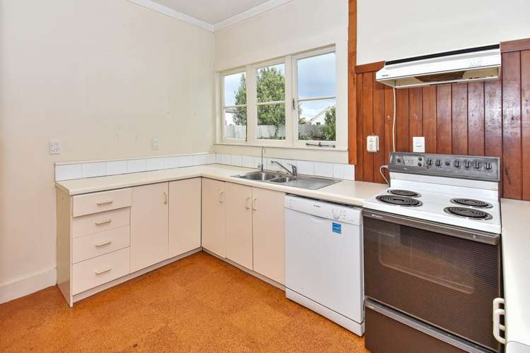 14 Harrington Avenue Pukekohe_5