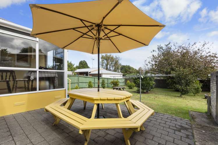 157 Grey Street Hamilton East_18