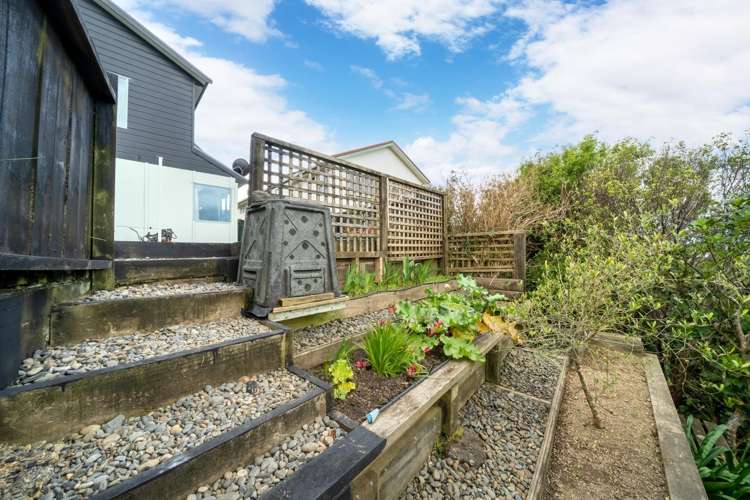 3 Meadowcroft Grove Johnsonville_13