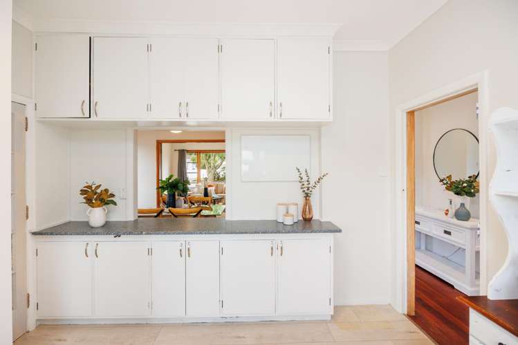 24 Vernon Avenue Takaro_9