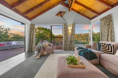 25 Davita Place_1