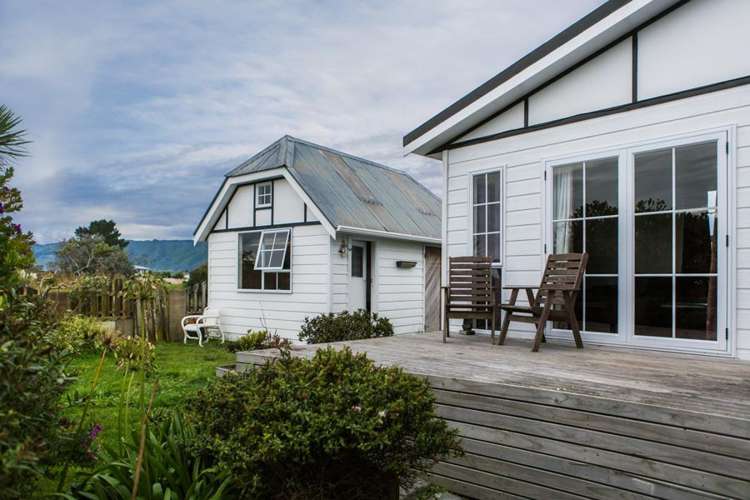 151 Weggery Drive Waikanae Beach_12