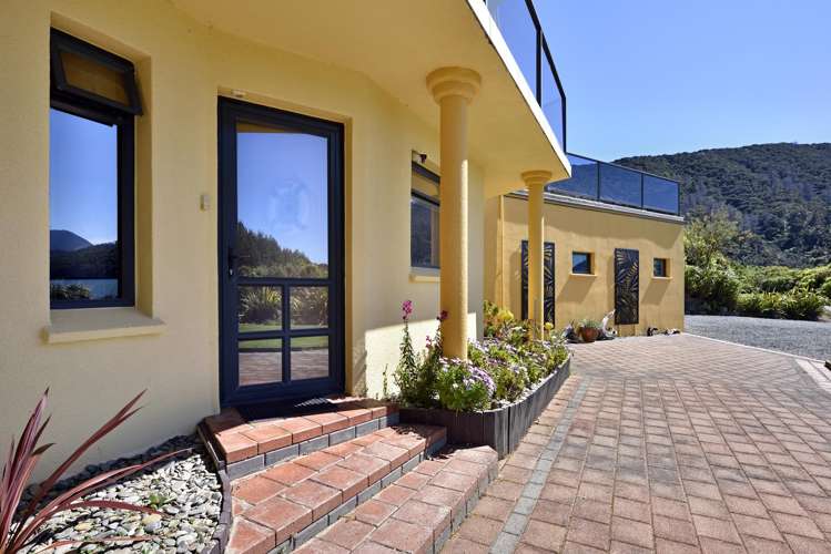 198 Elaine Bay Road Marlborough Sounds_4