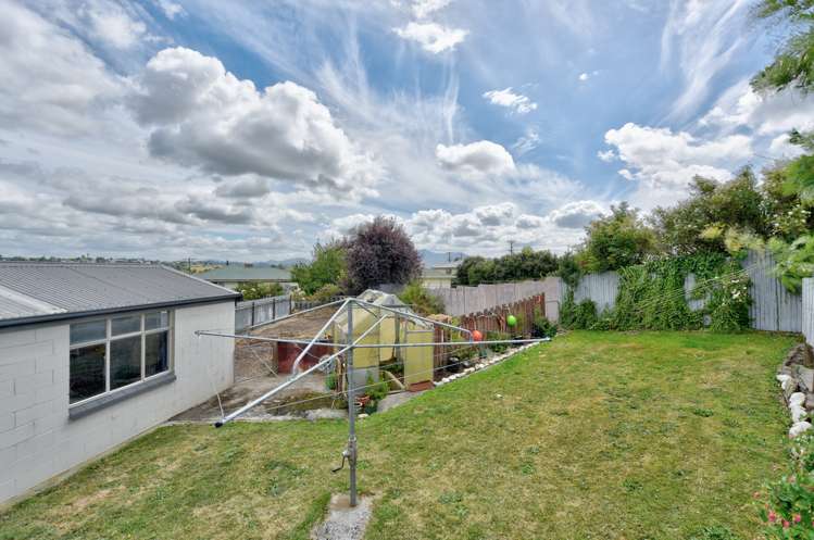 12 Charles Street Gore Surrounds_15