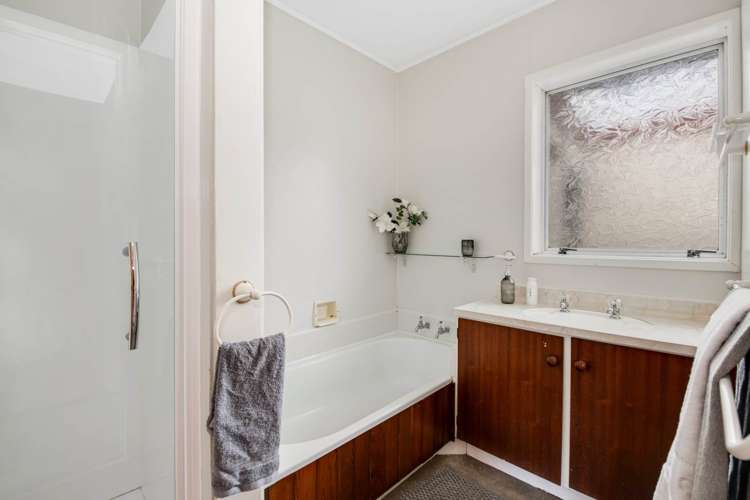 28 Albatross Road Red Beach_14