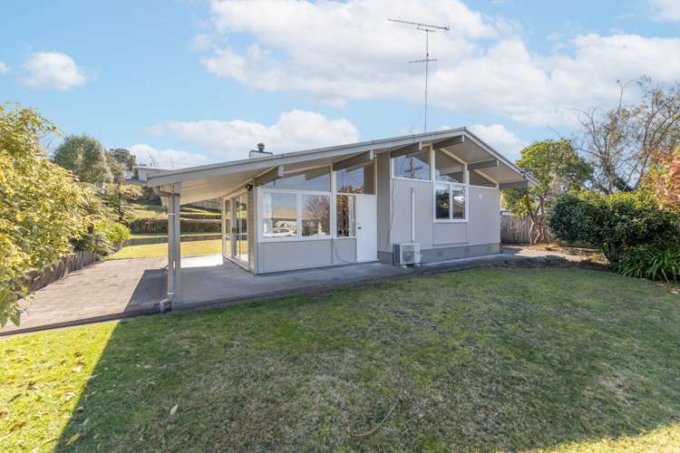 8 Liston Avenue Hilltop_10