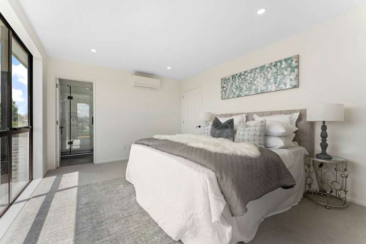 14 Matau Rise Te Atatu Peninsula_16