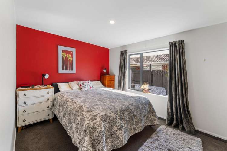 1/50 Masefield Street 10816_9