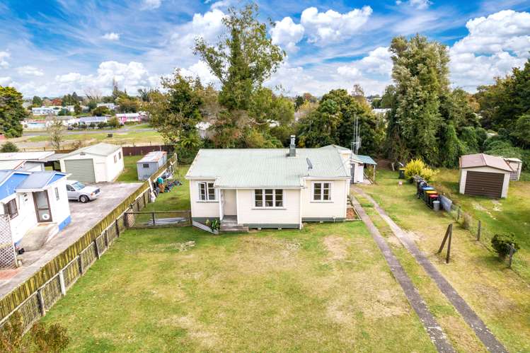 20 Carrington Crescent Tokoroa_14
