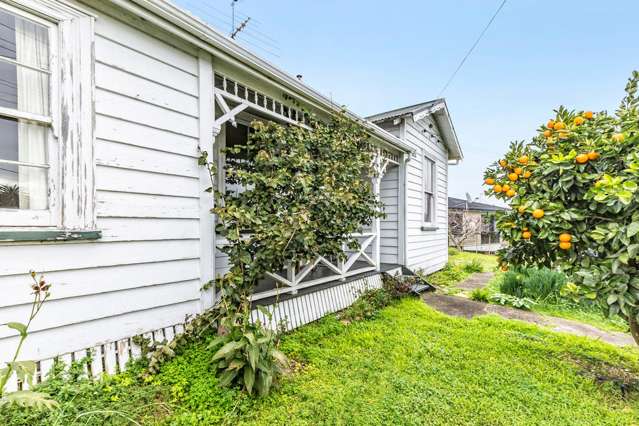 19 Colombo Road Waiuku_1