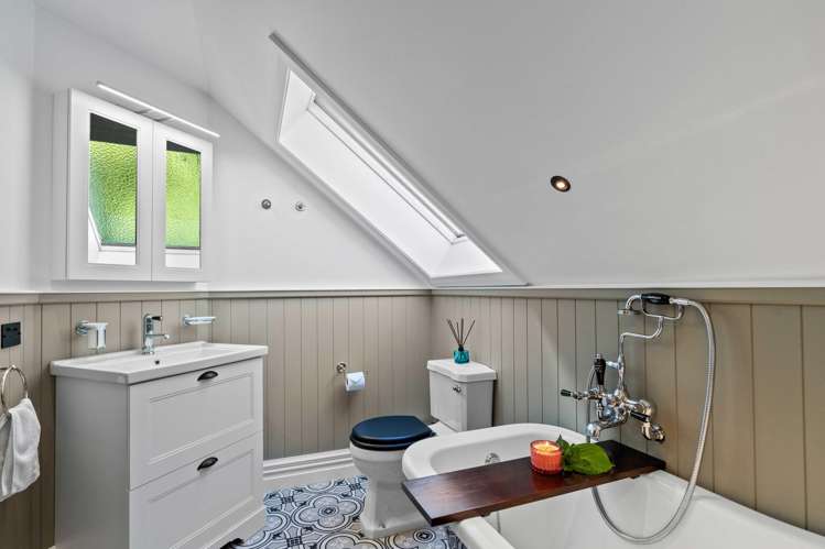 7 Endowment Road Winton Surrounds_25