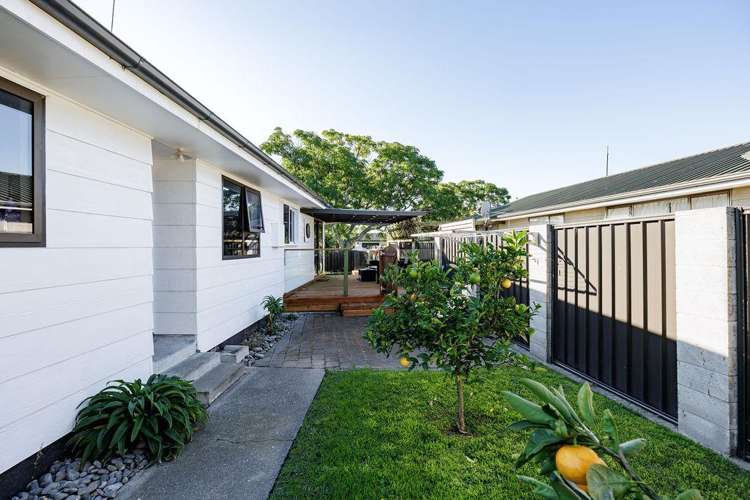 3 Ryan Crescent Greenmeadows_11