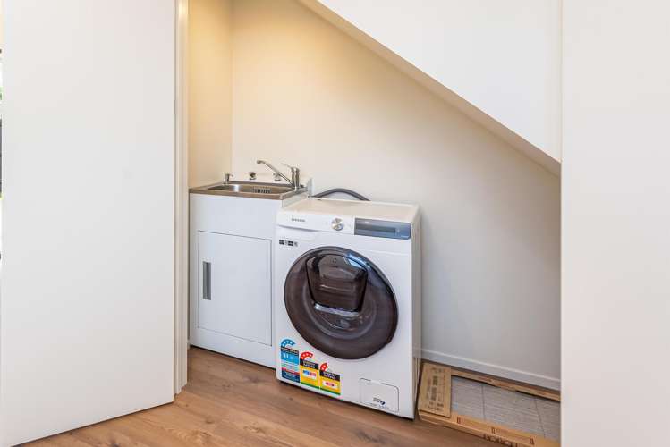 10c Newcastle Street Phillipstown_11