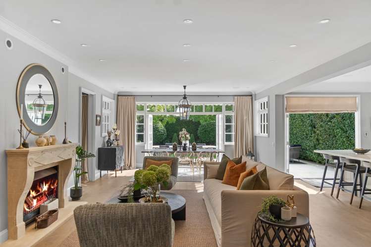 4 Burwood Crescent_4