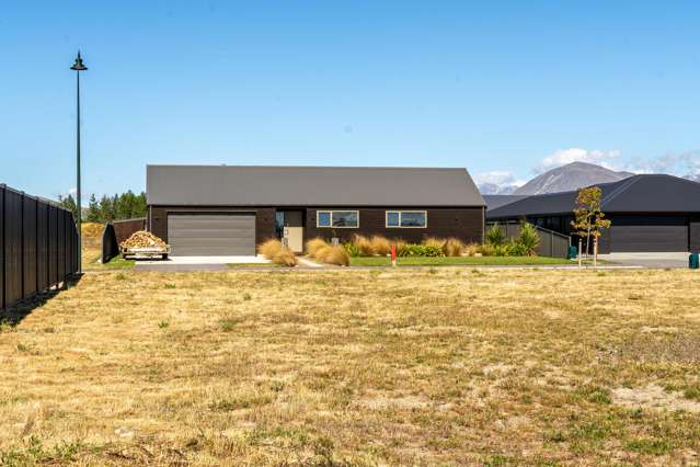 35 Lakeland Avenue Twizel_1