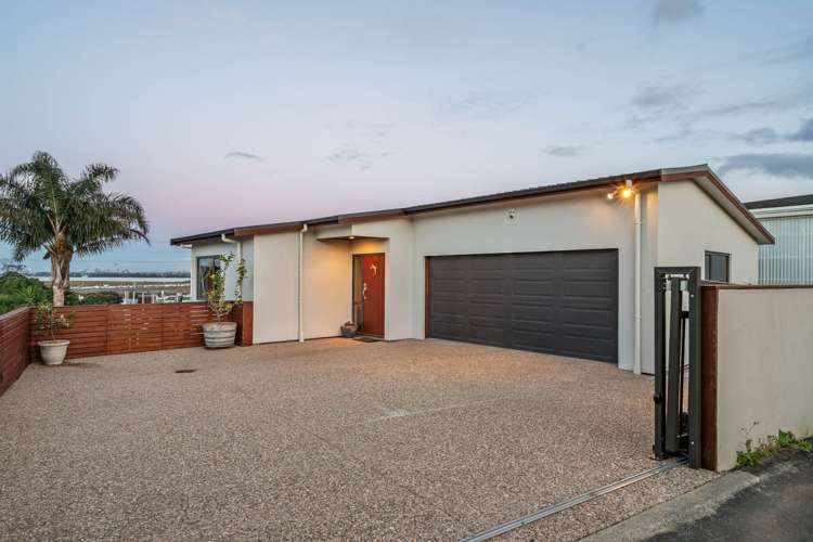32a Covil Avenue Te Atatu South_16