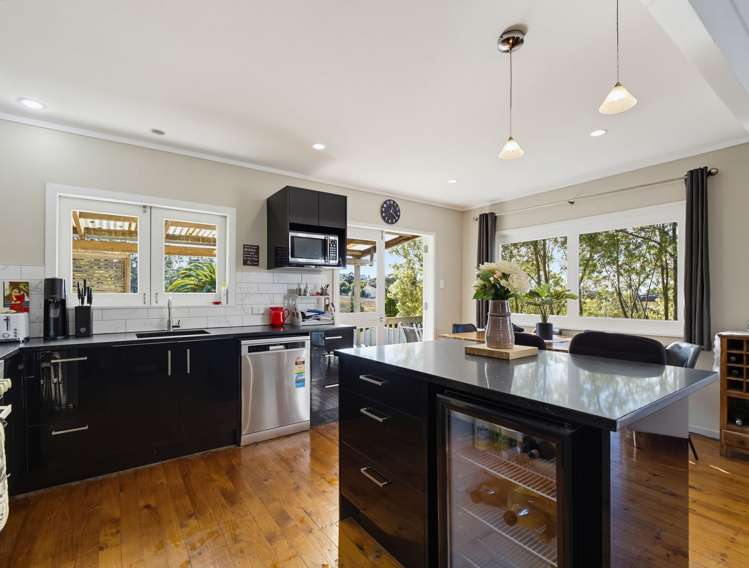 29 Cedar Terrace Stanmore Bay_7