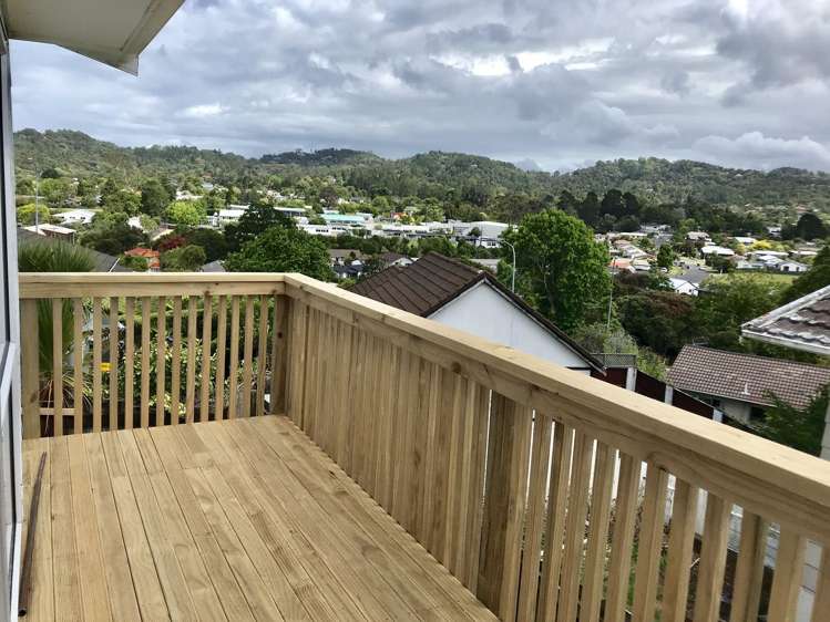 2/84a Captain Scott Road Glen Eden_16