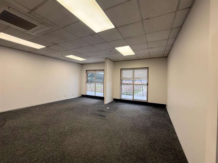 Level 6, 15 Daly Street Hutt Central_5