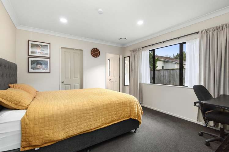 23 Sun Valley Grove Wainuiomata_7