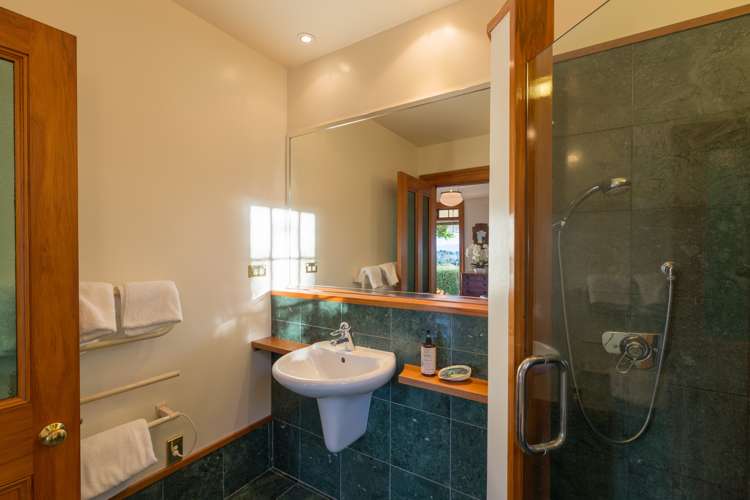 24 Richardson Street Britannia Heights_7