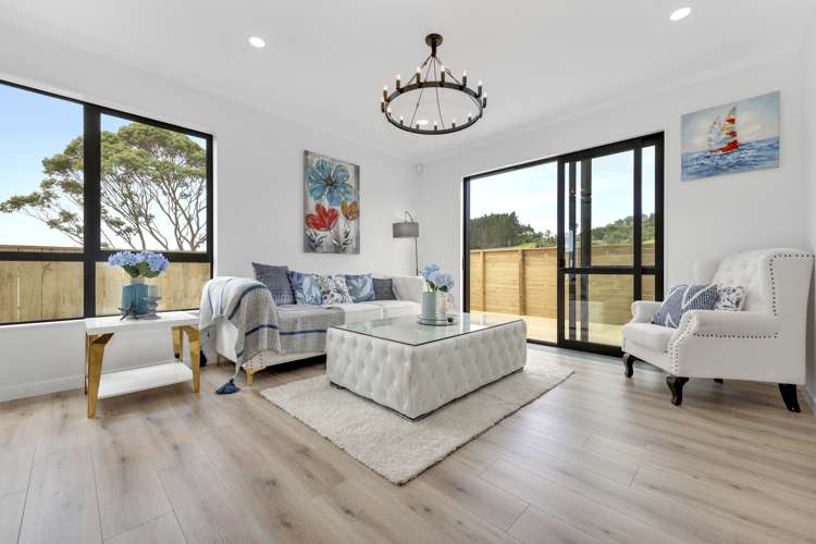 2a Ballyalton Crescent Flat Bush_12