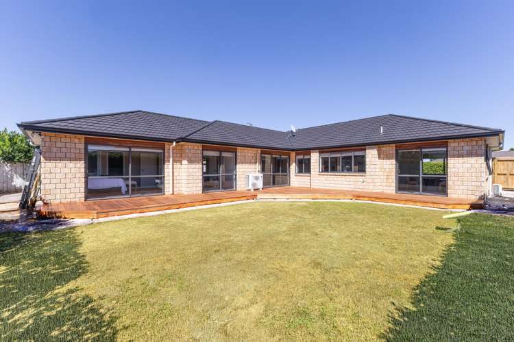 70 Farringdon Avenue Rototuna North_21