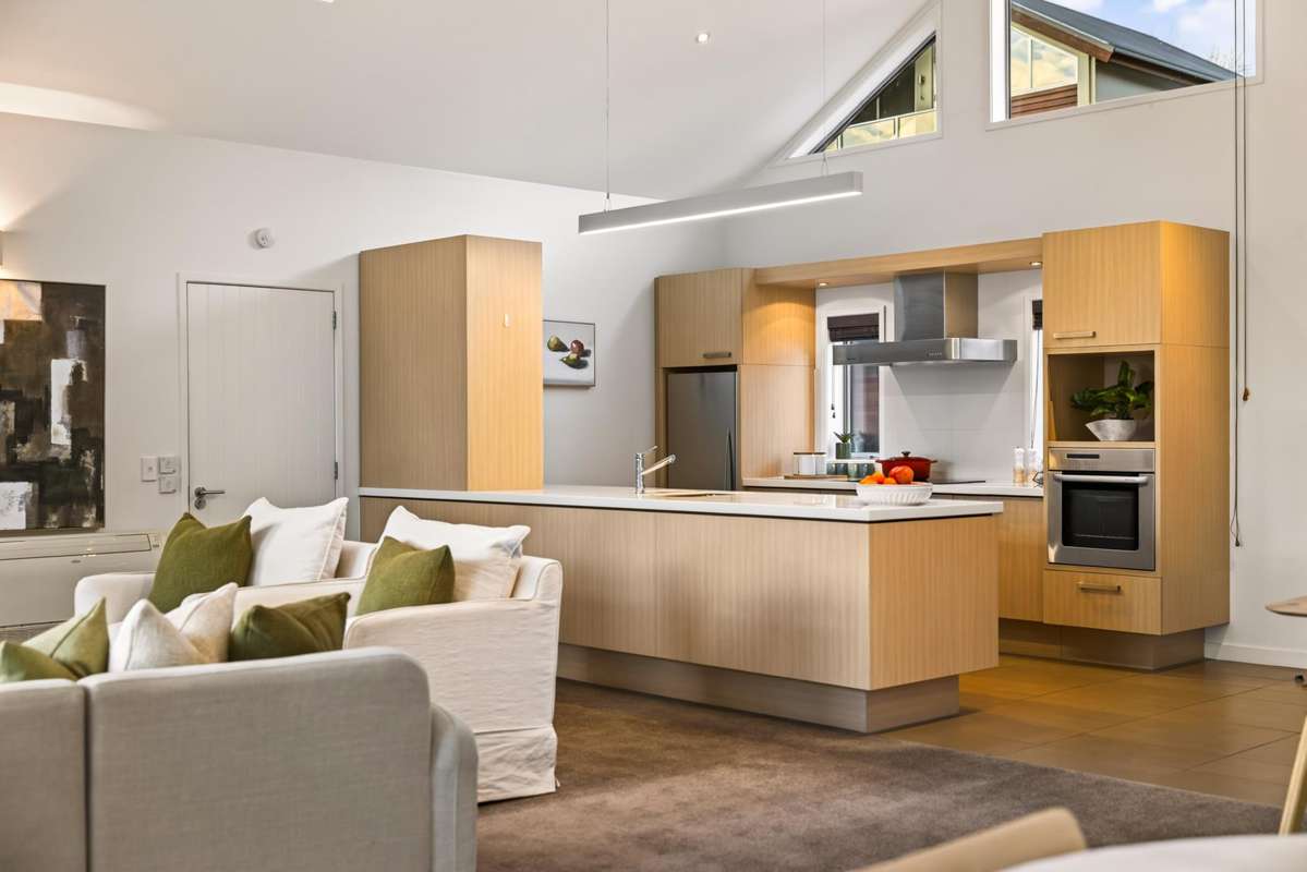 14/8 Humphrey Street_4