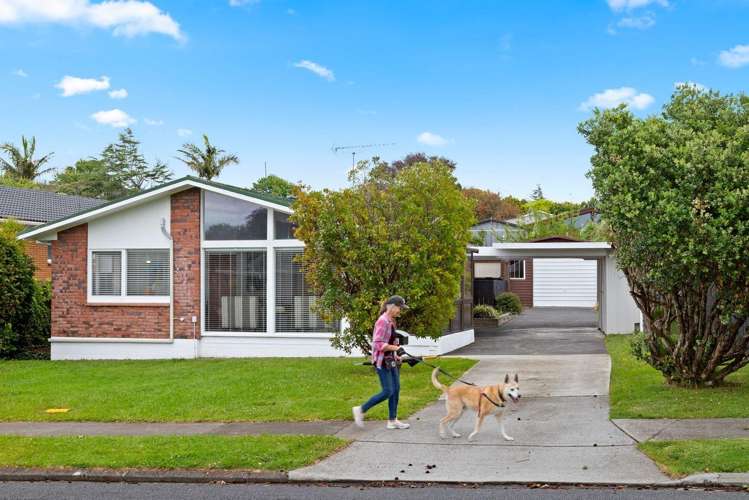 26 Beechdale Crescent 10694_12