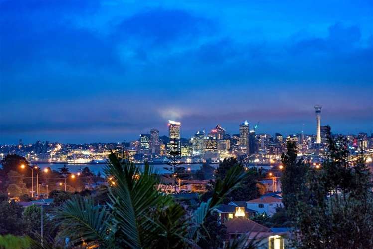 12 Martin Crescent Northcote_2