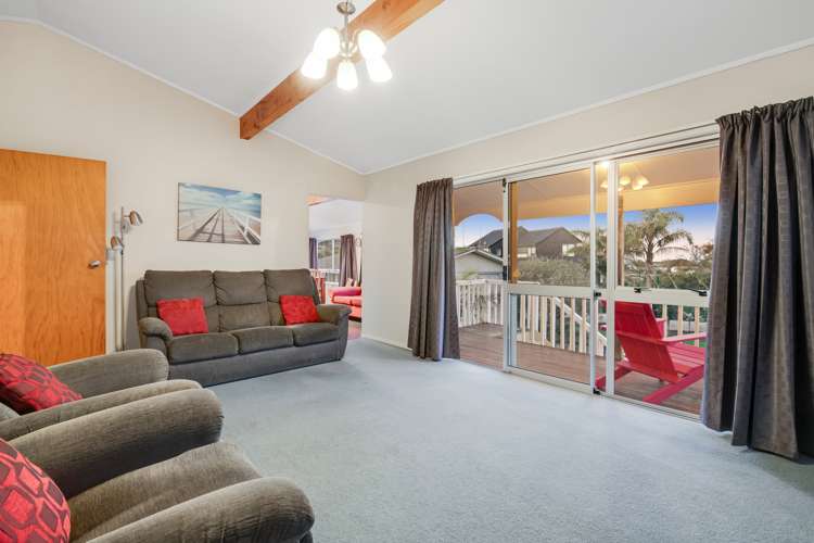 11 Fairway Avenue Red Beach_5