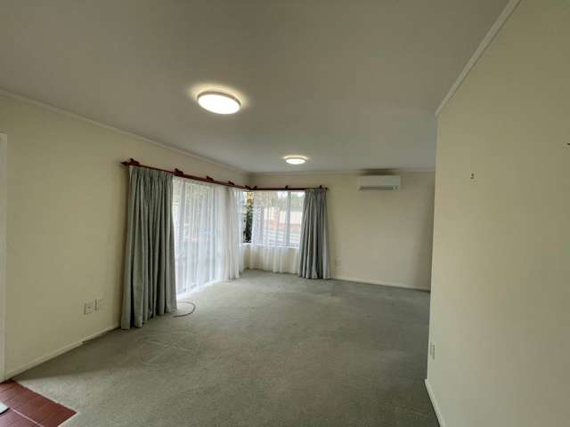 8/453 Richardson Road Mount Roskill_2