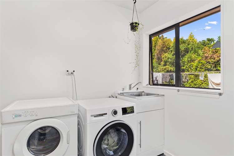 12 Belvedere Grove Rangatira Park_16