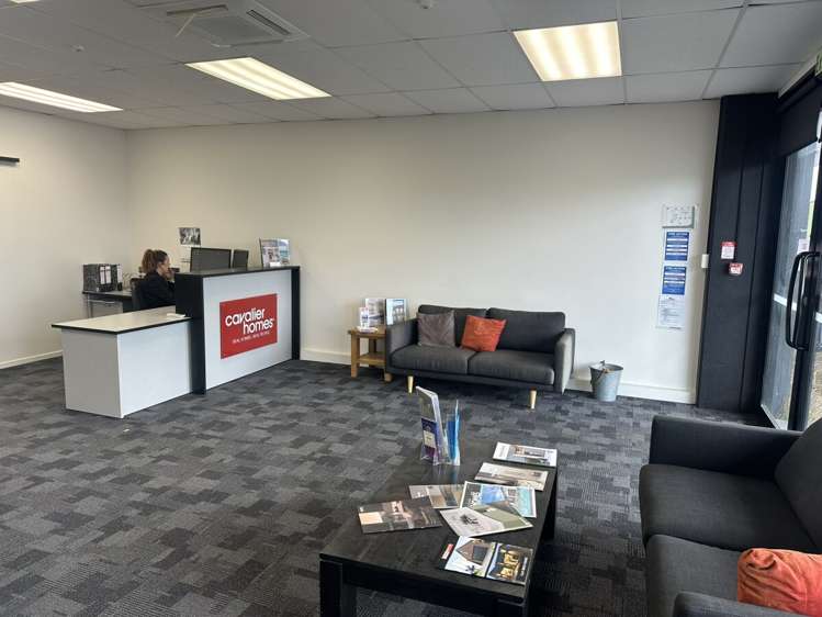 Unit 4, 2 Dean Place Waiwhakaiho_2