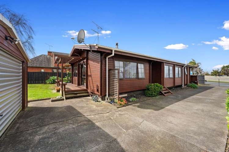 123 Botany Road Botany Downs_5