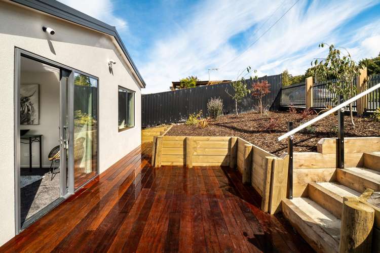 7 Parkside Avenue Caversham_16