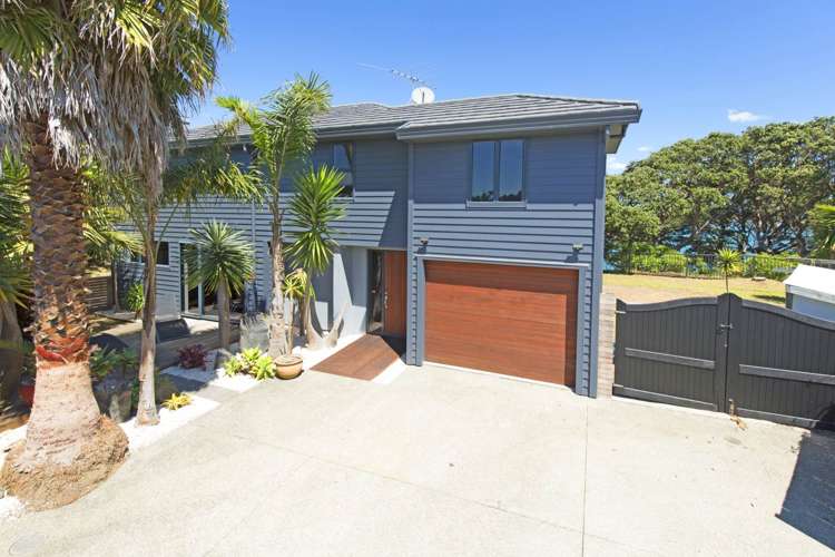 25 Mollyhawk Rise Arkles Bay_1