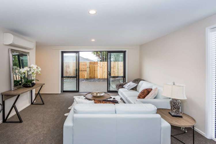 2/21 Hills Road Edgeware_5