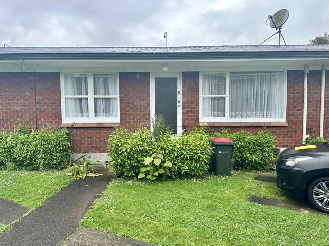 1 Bedroom Mount Eden