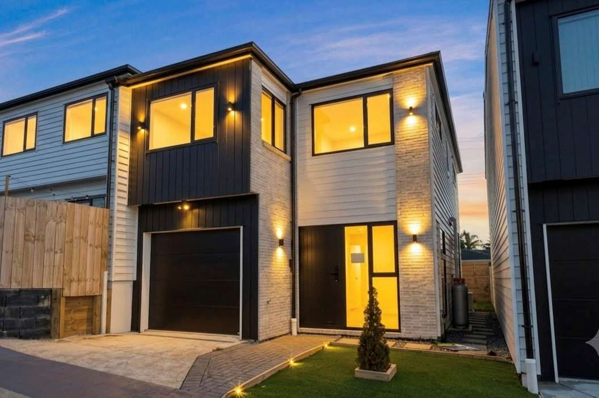10/592 Massey Road Mangere_0