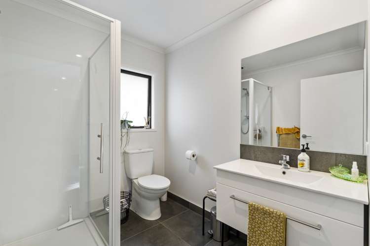 38 Pakanga Grove Pyes Pa_24