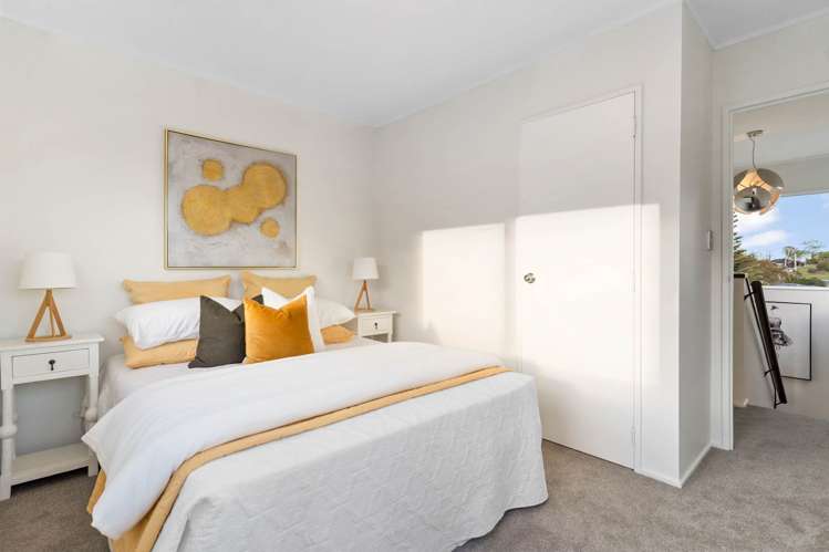 2/20 Hogans Road Glenfield_9