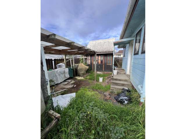 1/1 Coombe Avenue Otara_2