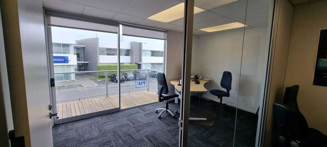 6E Sir William Pickering Drive Burnside_1