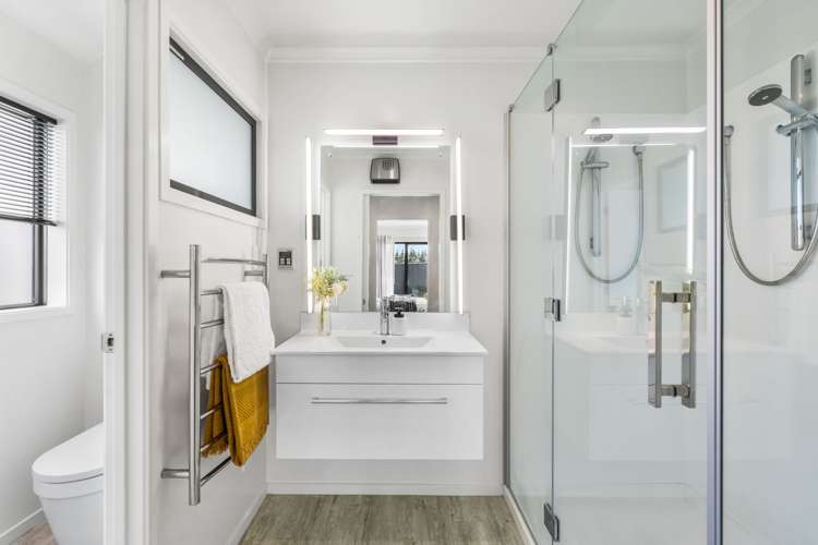 9 Kingsdowne Drive West Melton_16