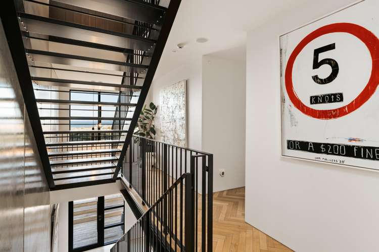 212 Marine Parade Mount Maunganui_9