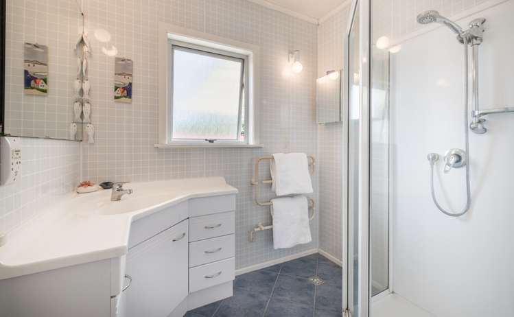 80b Woodglen Road Glen Eden_9